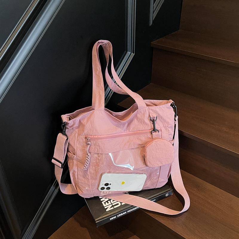 Sac fourre-tout décontracté pour femmes2026Nouveau sac à bandoulière élégant et polyvalent, sac fourre-tout de grande capacité, adapté aux cours et aux trajets domicile-travail, c