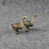 Retro Copper Solid Goose Figurines Small Animal Statue Ornaments Antique Brass Tea Pet Decor Office Desk Decoration Accesories