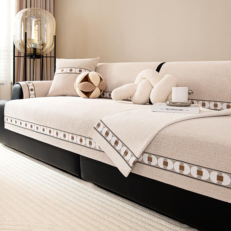 Four Seasons Universal  Autumn And Winter New Leather Solid Wood Sofa Cushion Cover Cloth Non-Slip Backrest Towel Cover Seat Cover