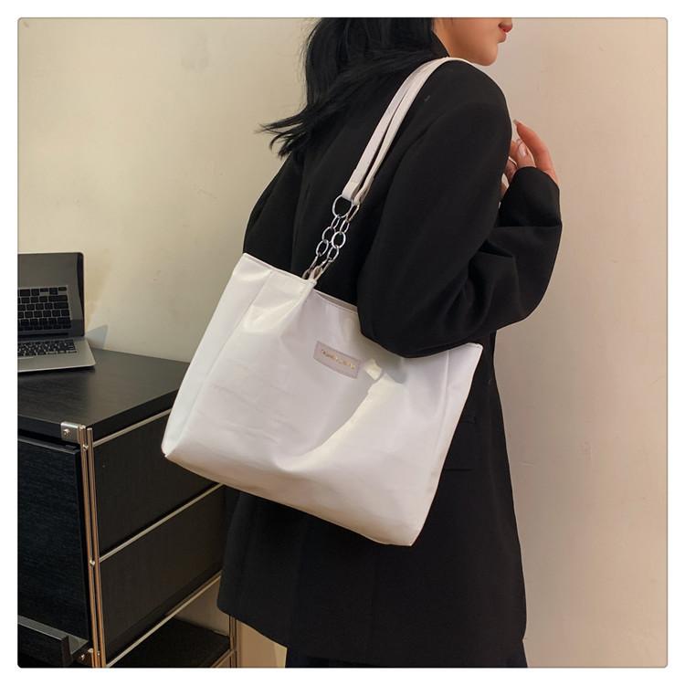 Spring New Fashion Tote Bag Large Capacity Elegant Single Shoulder Bag Women's Handbag Wholesale