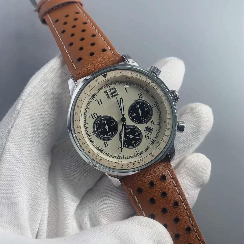 Sportovní Xitiejia Multifunkční chronograf s datem a koženým řemínkem