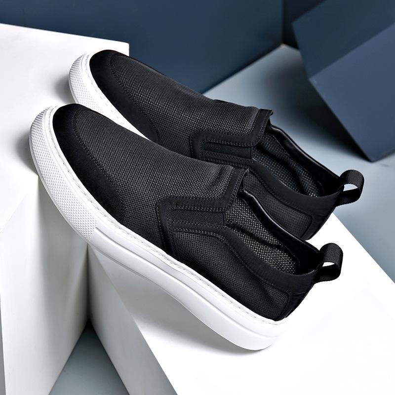 Designer New Shoes for Men Air Mesh Casual Shoes Summer Breathable Flat Skateboard Shoes Cool Black Slip-on Loafers