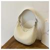 High-value underarm bag women's new fashion trend simple shoulder bag versatile saddle bag zipper