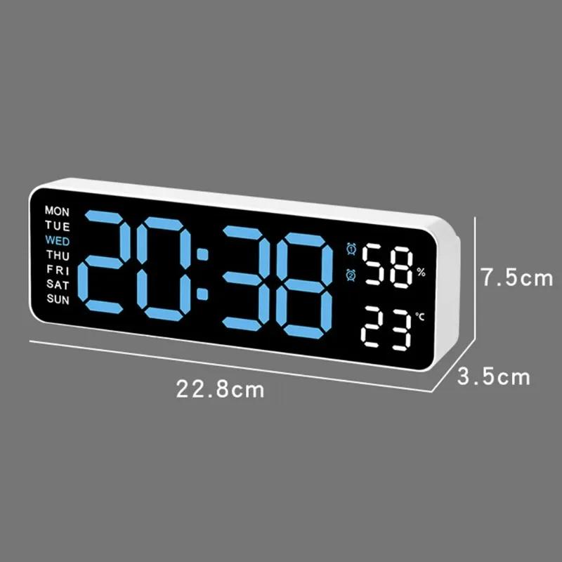 Sveglia Digitale Elettronica Rettangolare a LED Luminosità Regolabile Font Colorato Orologio da Parete Numerico Creativo per Decorazione Camera da Letto