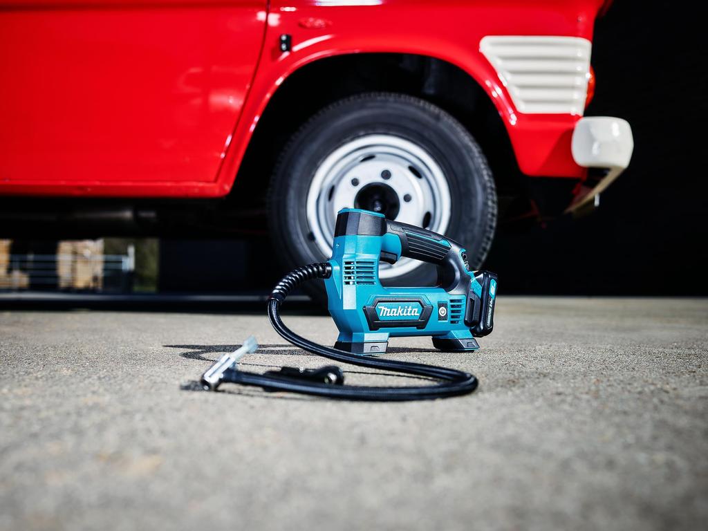 Makita Επαναφορτιζόμενη Αεραντλία MP100DZ Βάθος Ύψος Πλάτος (Μόνο σώμα) Σώμα 23.5εκ Σώμα 17.3εκ Σώμα 7.4εκ