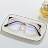 Blaulichtfilterbrille, Retro Metallbrillengestell, Modische Cat-Eye-Flachgläser für Damen und Herren