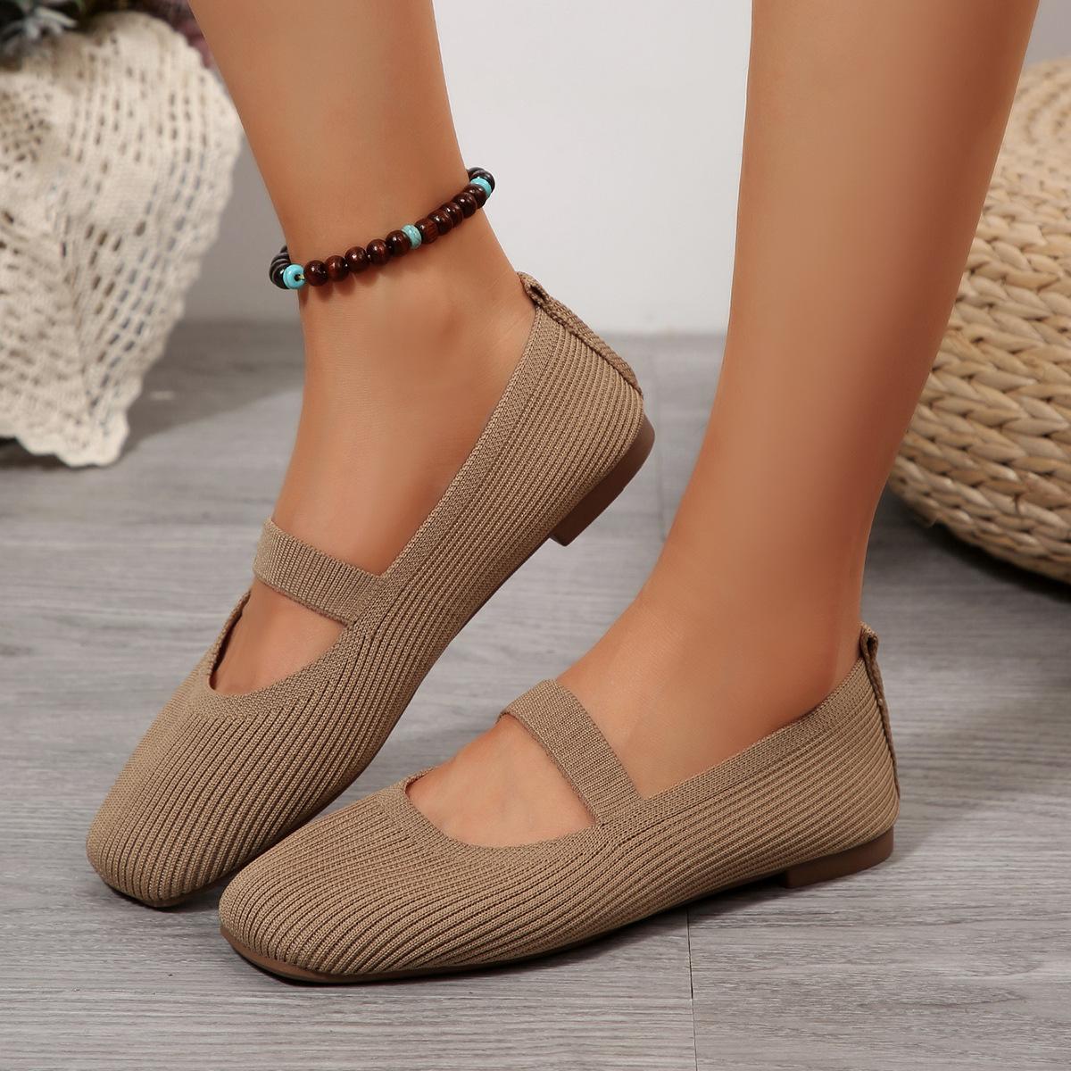 

New fly-woven breathable shallow mouth single shoes women s foreign trade knitted mesh large size flat lazy work shoes wish 43