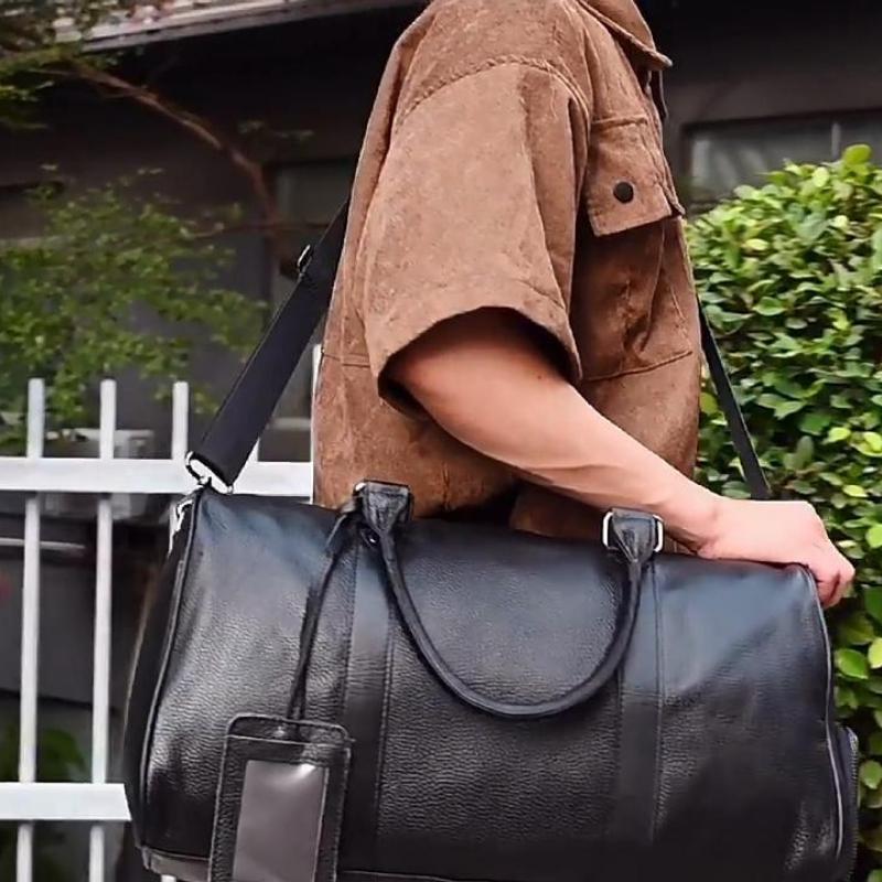 Luxury Genuine Leather Men Women Travel Bag Cow Leather Carry On Luggage Bag Travel Shoulder Bag Male Female Weekend Duffle Bag