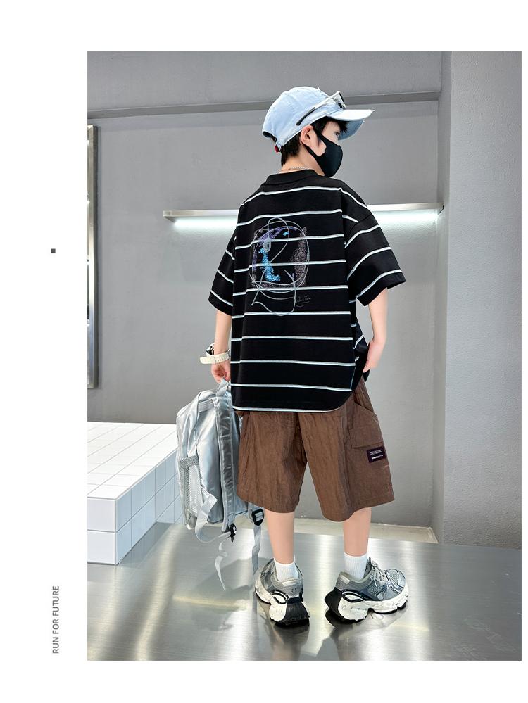 Boys' Summer Outfit Set 2026 New Item, Mid Size Children's Summer Boys' Thin Short Sleeved Children's Sports Striped Top, Trendy