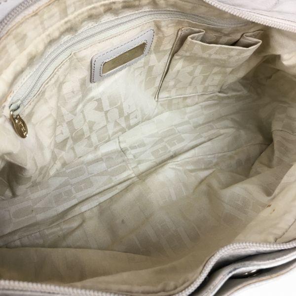 Furla Leder Hand Schultertasche Beige mit Logo-Anhänger(GEBRAUCHT)