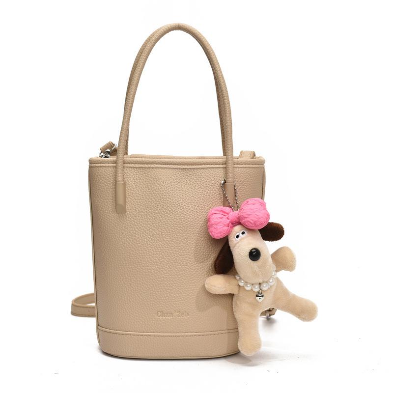 This year's popular niche simple dopamine lychee pattern portable bucket bag women's versatile casual messenger mobile phone bag