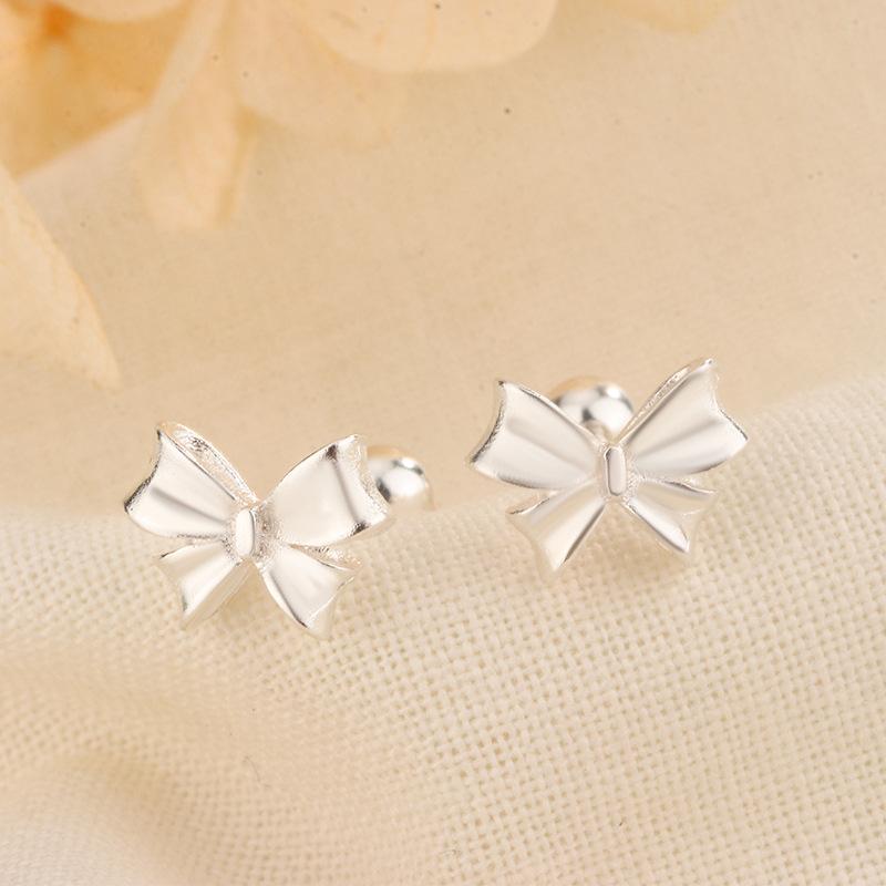 Silver Color Clover Zircon Stud Earrings for Women Sweet Exquisite Screw-Back Ear Piercing Jewelry Birthday Party Gifts
