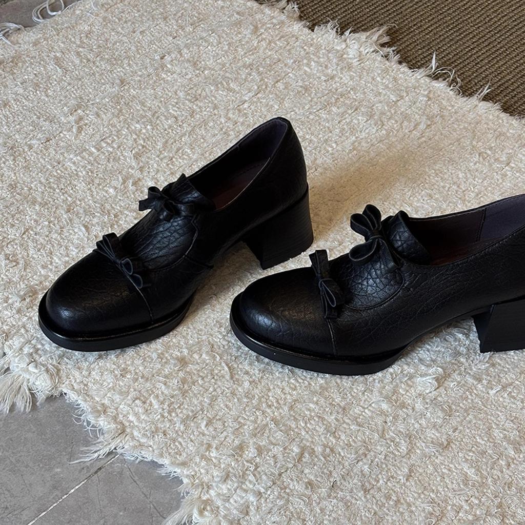 Sheepskin Version~ Retro Temperament Niche Design British Style Round Head Loafers Commuting Thick Heel Women's Shallow Mouth Single Shoes