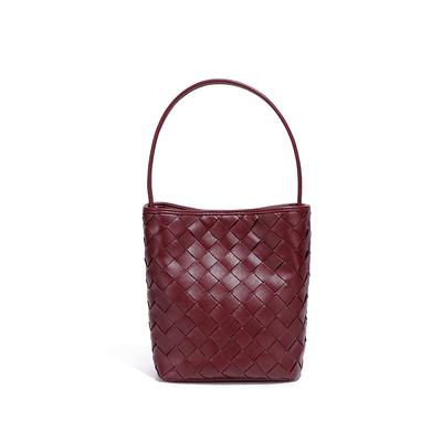 Hand-woven Handbag for Women, Small and Lightweight, Single-shoulder Crossbody Bag, Solid Color Texture, Charming Bucket Bag