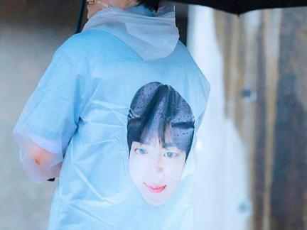 [USED] BTS Jin Seoul Concert Goyang Admission Bonus Raincoat JIN