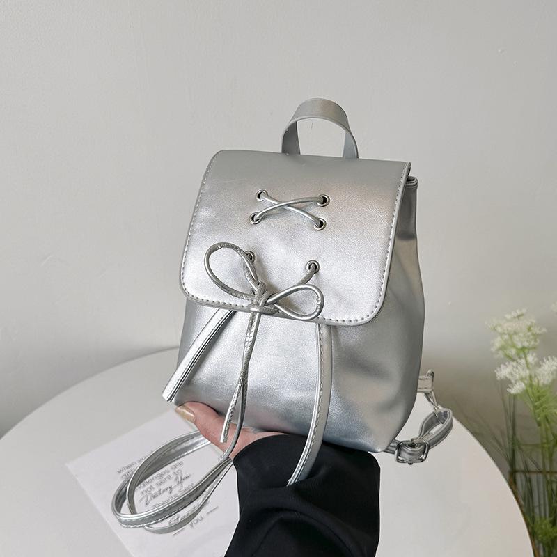 

Cute backpack bag female 2024 new college style large-capacity schoolbag college student class commuter backpack срібний
