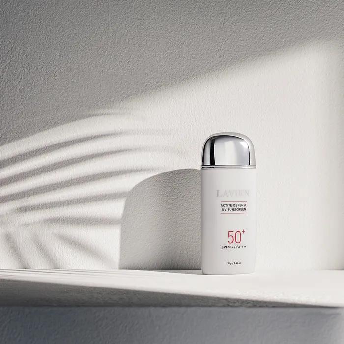 Active Defense UV Sunscreen SPF50+ / PA++++ 70g