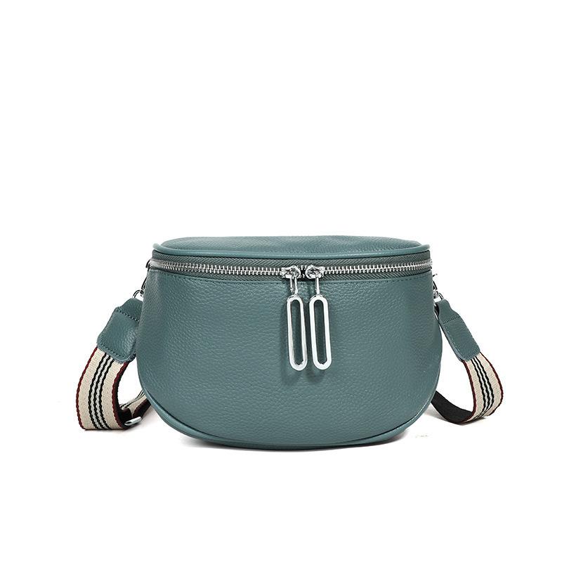 Leather Women's Bag First Layer Cowhide Saddle Bag Women's Bag New Trendy Fashion Casual Breast Bag Shoulder Messenger Bag