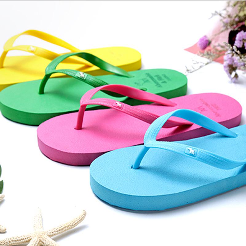 

Flip-flops women s outdoor pinch beach shoes men s summer wear fashionable and simple couple outdoor toe slippers flat bottom M size female (suitable for 38-39) зелений