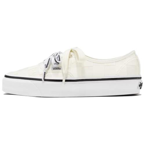 

Vans HommeGirls X Authentic 44 Marshmallow White - VN000EEUCCZ EU 38.5 белый