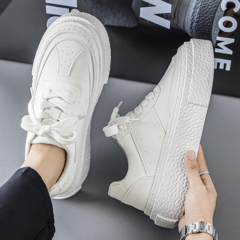 Nuevas zapatillas de skate clásicas de moda para hombre, de suela gruesa y caña baja, cómodas zapatillas de baloncesto con suela suave