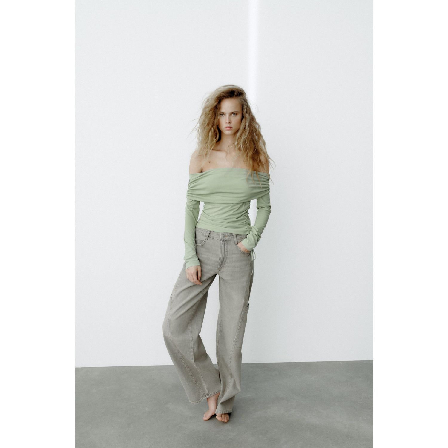 

TRF OVERDYED JEANS
