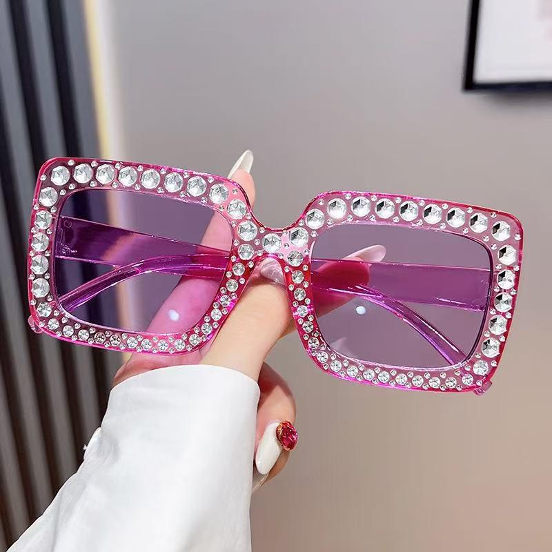 Women's Large Frame Rhinestone Sunglasses with UV Protection - Stylish Outdoor Shades