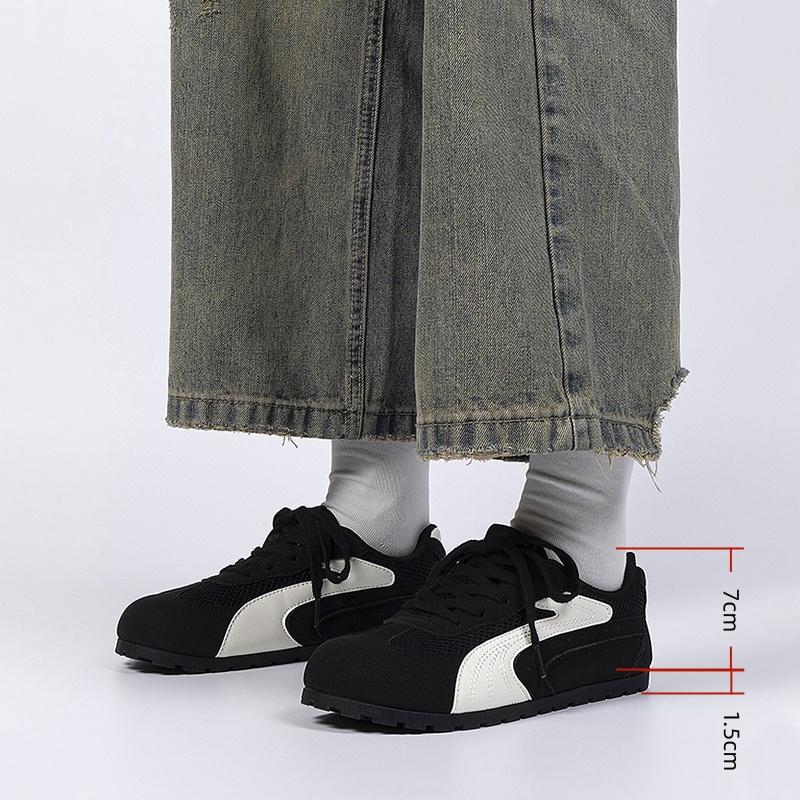 Fashion Breathable Mesh Red Sneakers Women 2025 Autumn Comfort Soft Sole Non Slip Sports Shoes Cute Round Toe Lace Up Sneakers Plus Size