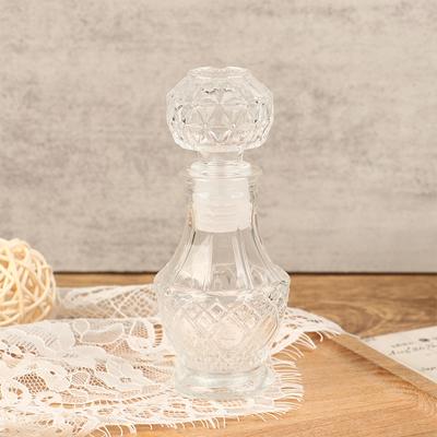 1Pc 50Ml Whisky Glass Liquor Bottles With Screw Cap For Alcohol Carved Perfume Honey Jar Mini Container Wedding Handmade Gift