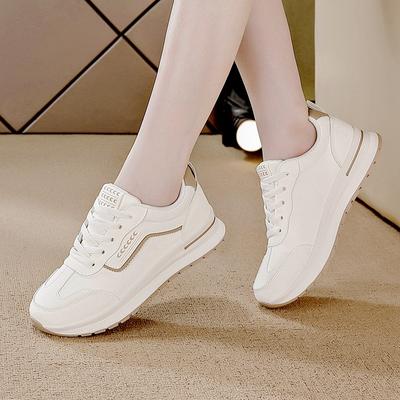 Chaussures de sport grande taille pour femmes, chaussures de voyage à semelle souple, nouvelles chaussures blanches polyvalentes printemps et automne, chaussures de course décontractées légères