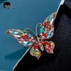 Broche Mariposa de Cristal Acrílico - Elegante Accesorio para Traje de Mujer y Cheongsam