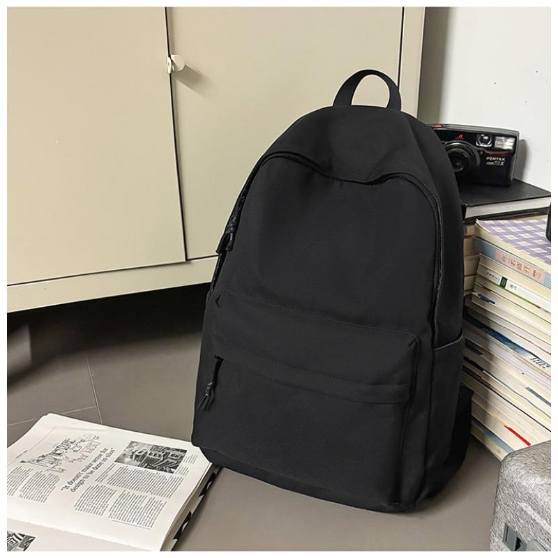 The new schoolbag is high-value, fresh and sweet backpack, couple light travel, spring outing, large-capacity backpack.