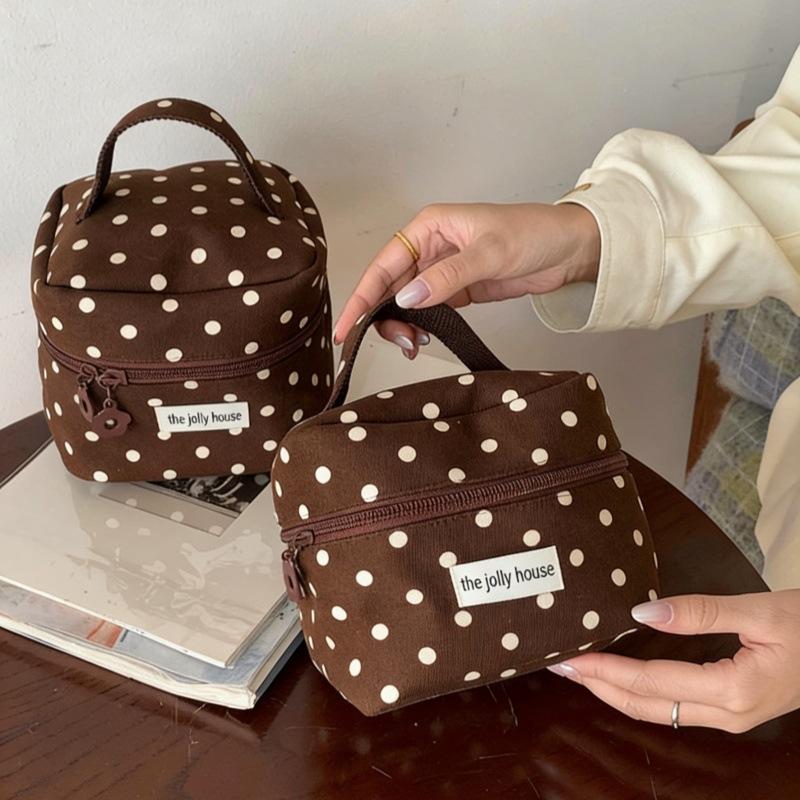 Women's Retro Polka Dot Storage Bag Wear-resistant Large Capacity Handheld Makeup Pouch for Daily Cosmetic Organizing