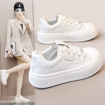 Dt026 Nouvelles chaussures blanches pour femmes, chaussures de loisirs pour printemps et été, semelles épaisses, chaussures d'étudiant coréennes à la mode, résistantes à l'usure et respirantes