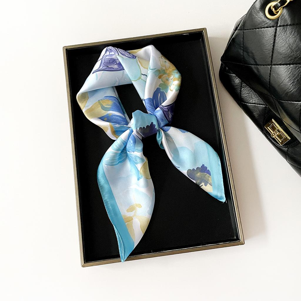 French thin small square scarf silk scarf women's spring new neck scarf temperament light luxury decorative scarf neck protection wholesale