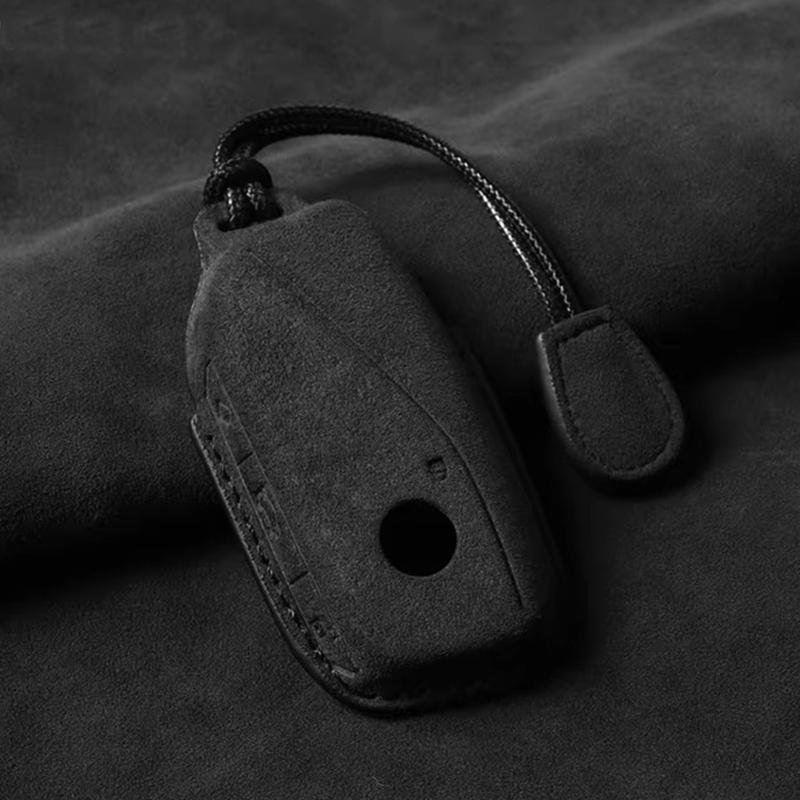 Suede Faux Leather Car Key Case Cover For BMW 7 Series G70 G09 XM U06 G81 M3 2023 I7 X7 G07 LCI iX I20 X1 U11 Keychain Protector