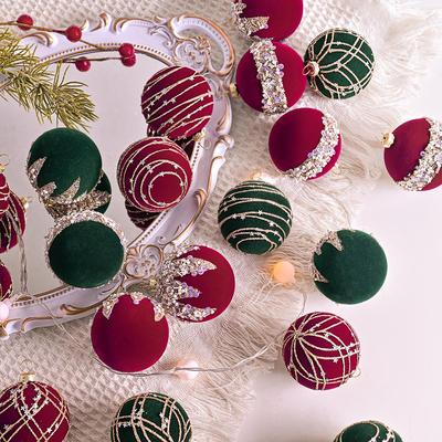 Elegantes Samt-Weihnachtsornament-Set mit Diamanten – Exquisite Anhängerkollektion für den Weihnachtsbaum