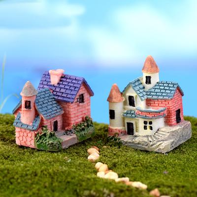 1Pcs Nette Villa Mini Ornamente Harz Handwerk Geschenk Micro Landschaft Fee Miniatur Garten Gnome Moos T