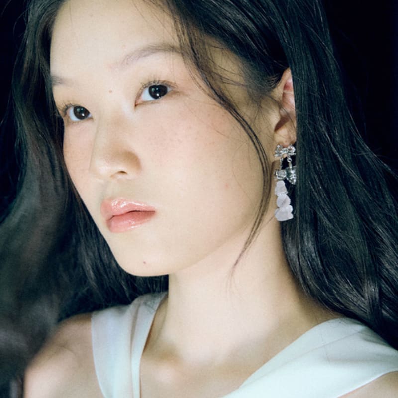 LOVUEE Royal Duo Earrings