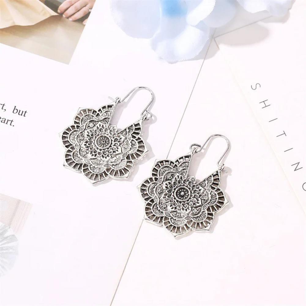 SUMENG New Arrival Fashion Femme Oorbellen Antique Silver Color Gypsy Indian Tribal Ethnic Hoop Dangle Mandala Earrings