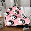 1pc Cat Hug Pattern Blanket Warm, Cozy, And Soft, Suitable for Sofas, Beds, Cars, And Office Use.Perfect for Camping And Travel, Making It a Great Gif