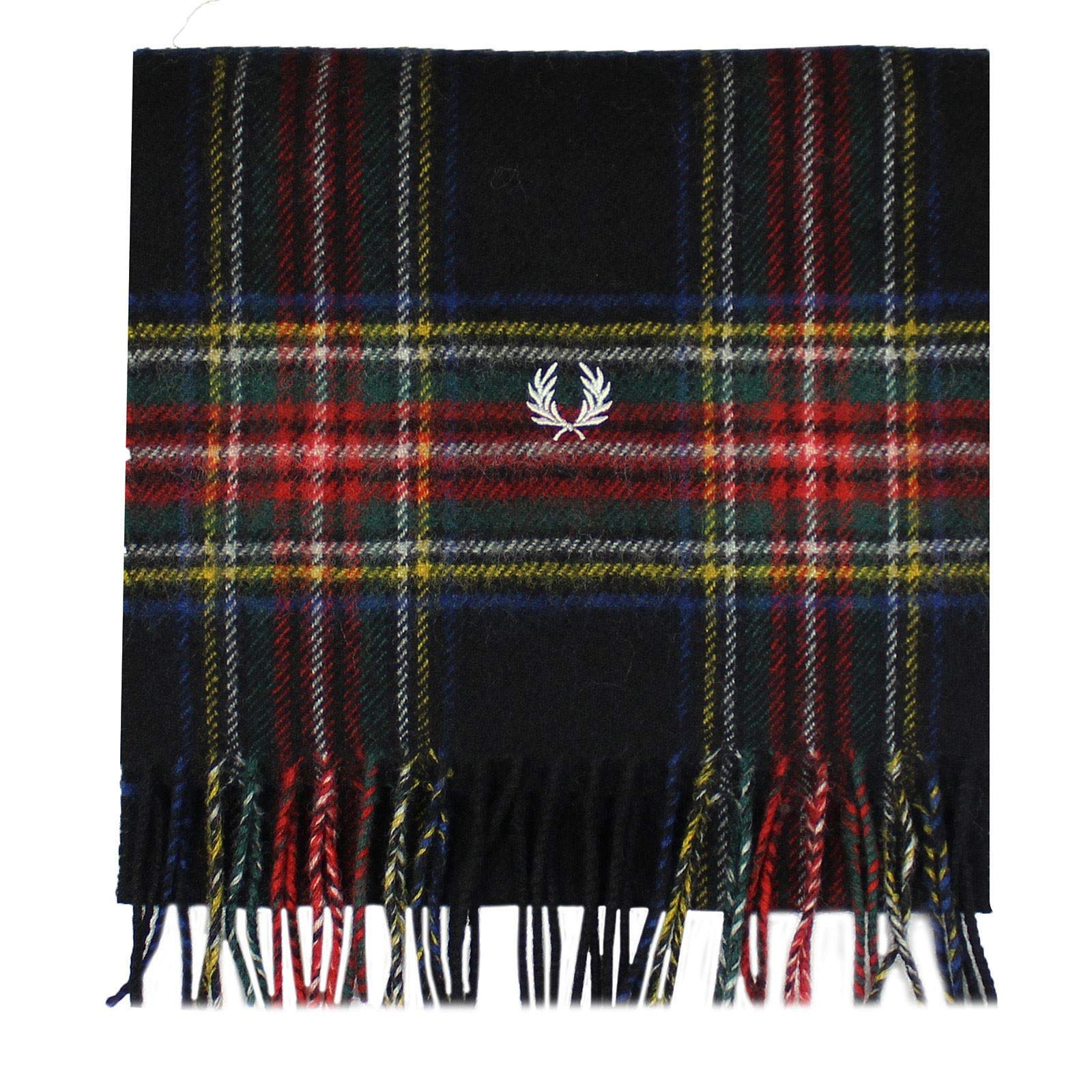 

Одежда Fred Perry США Один размер Черный Мужской размер Цвет чёрный