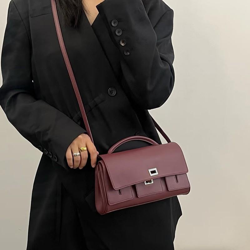 Single Shoulder Bag Genuine Leather Women's High-end Fashionable Clutch Simple Texture All-matching Commuting Underarm Cross-body