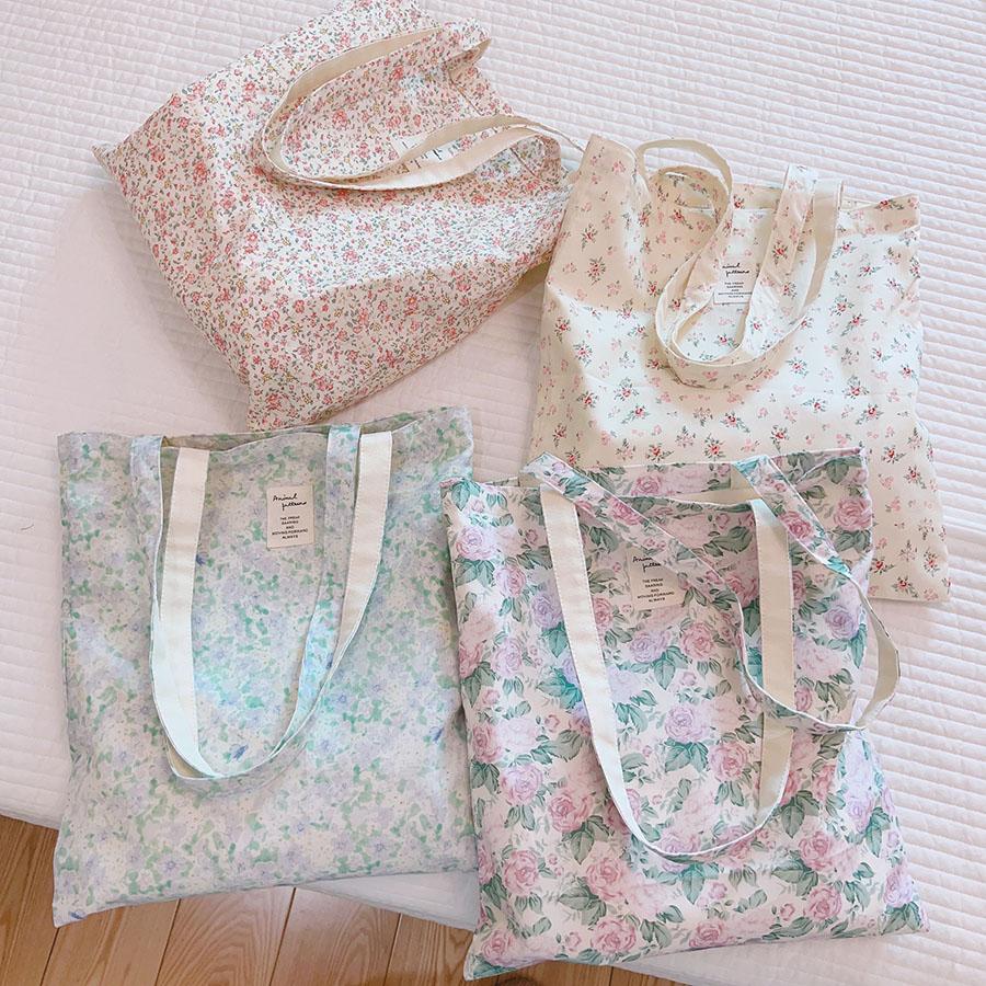 1 Piece Sweet France Style Shoulder Bag Chic Fashion Aesthetic Floral Crossbody Bag for Girl High Capacity Canvas Storage Bag