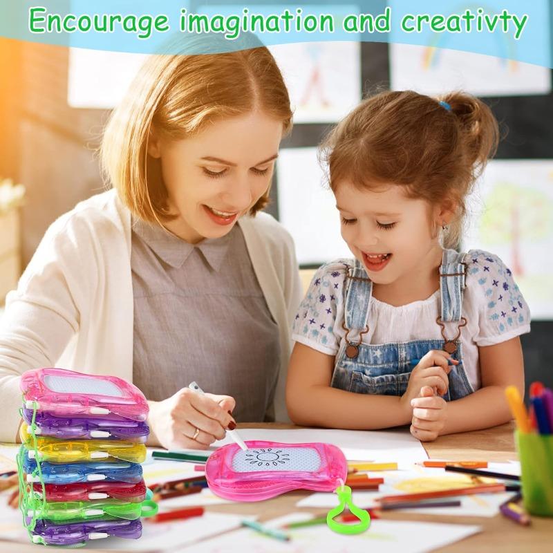 Kids Magnetic Doodle Board Keychain Portable LCD Writing Tablet Mini Drawing Pad Travel Toy Educational Erasable Gift