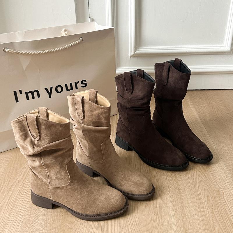 Frosted Suede Pile Boots Women's 2025 Autumn New Maillard Short Boots Korean Version of Leisure Travel Martin Boots