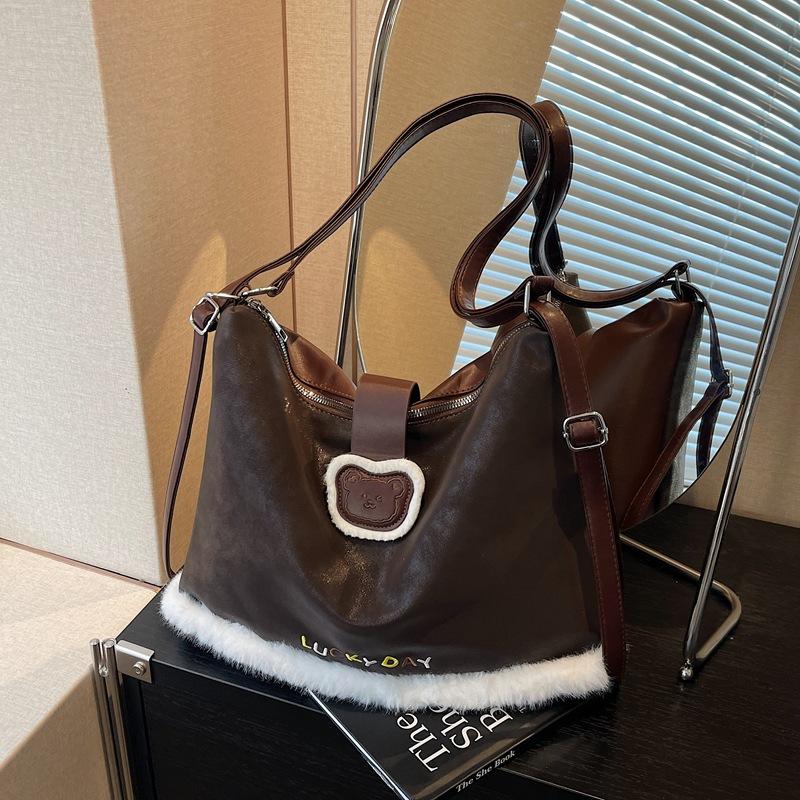 

Ретро плюшевая сумка женская большая вместимость новая на плечо кроссбоди дорожная сумка-тоут рюкзак