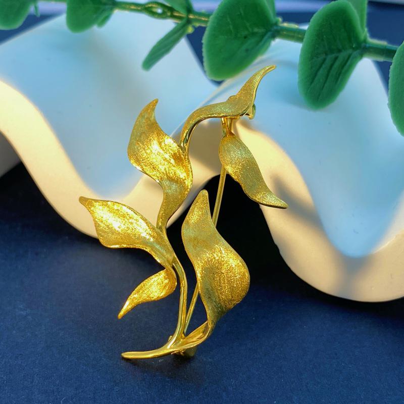 Gold Plated Sterling Silver Leaf Brooch - Retro Style, Simple & Elegant Sterling Silver