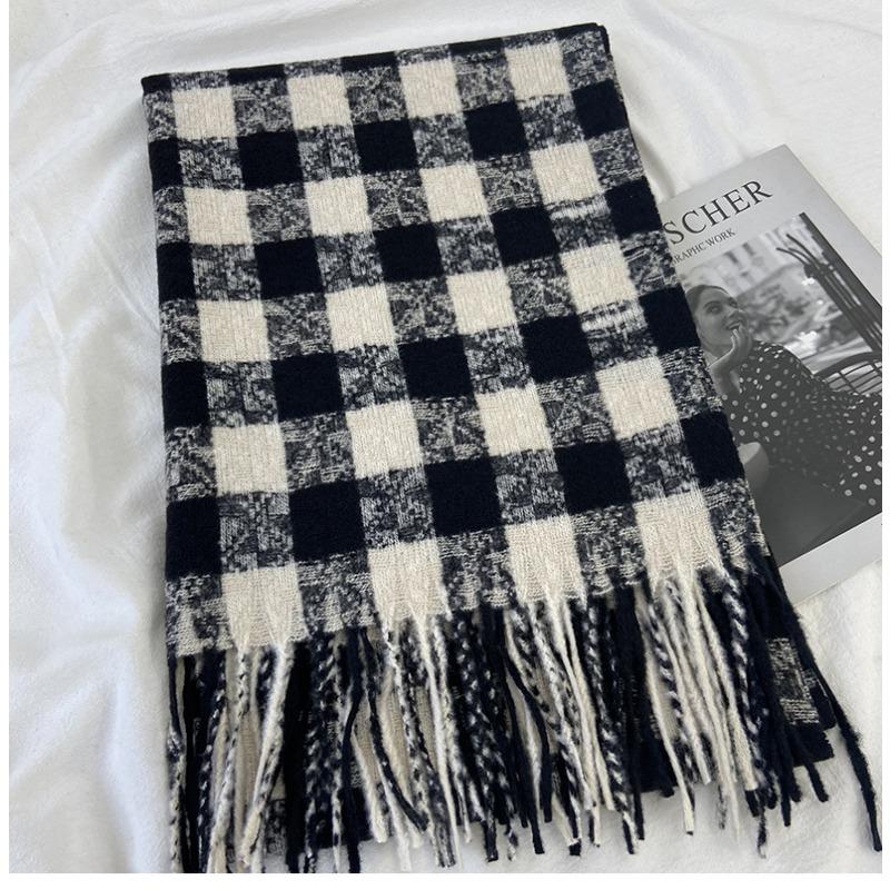 Scarf Women's Autumn and Winter Advanced Sense Thickened Warm Shawl New Imitation Cashmere Plaid Scarf
