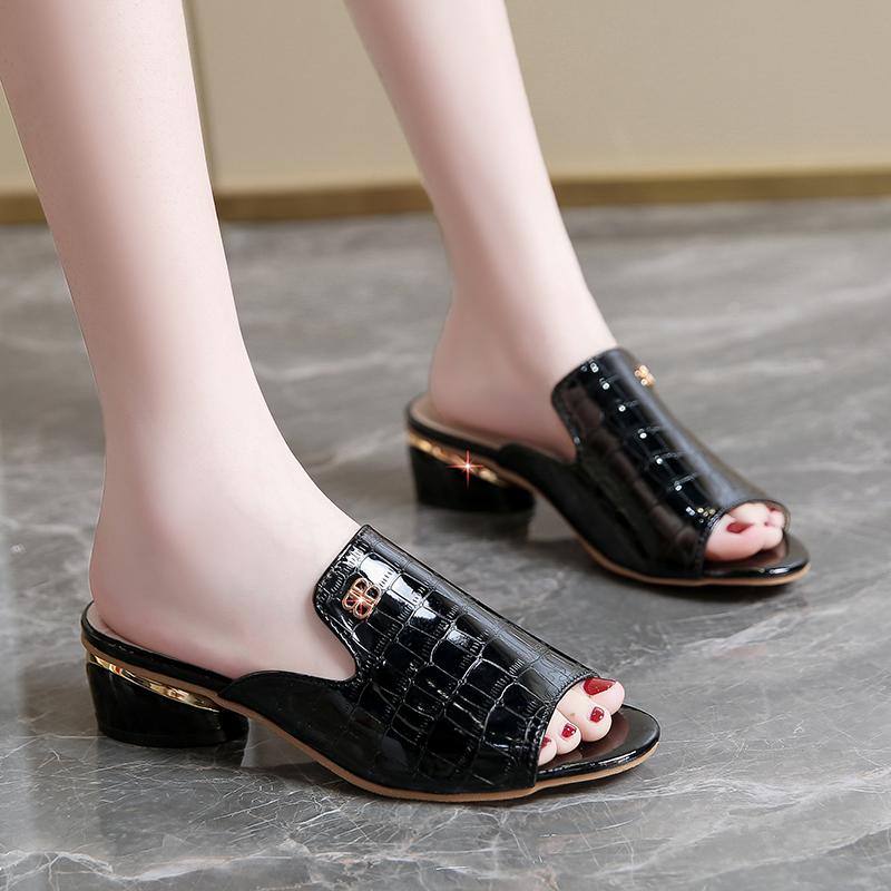 Women Shoes Red Sexy Soft Leather Female Flipflop Slippers Summer Fashion Heels Slides Shoes For Girls Comfortable Sandals